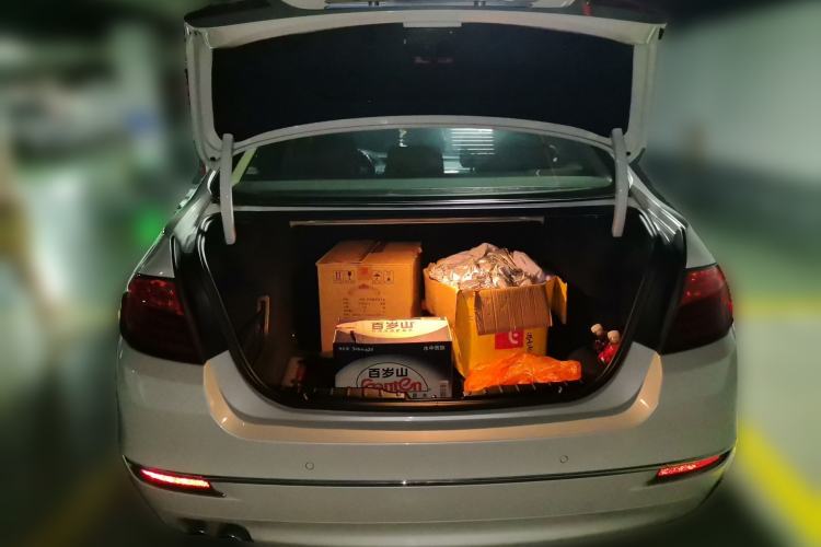 Used BMW 5 Series 2014 525Li Luxury Design Package Trunk