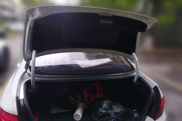 Used BMW 5 Series 2014 525Li Luxury Design Package Trunk