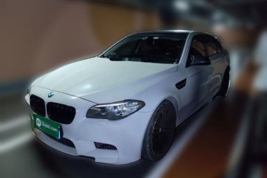 Used BMW 5 Series 2014 530Li Leading Model