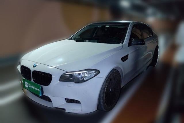 Used BMW 5 Series 2014 530Li Leading Model