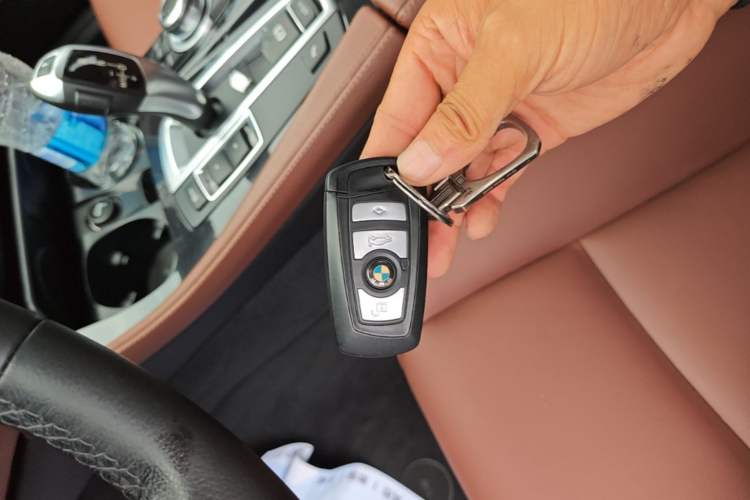 Used BMW 5 Series 2014 520Li Elegant Model Vehicle Key