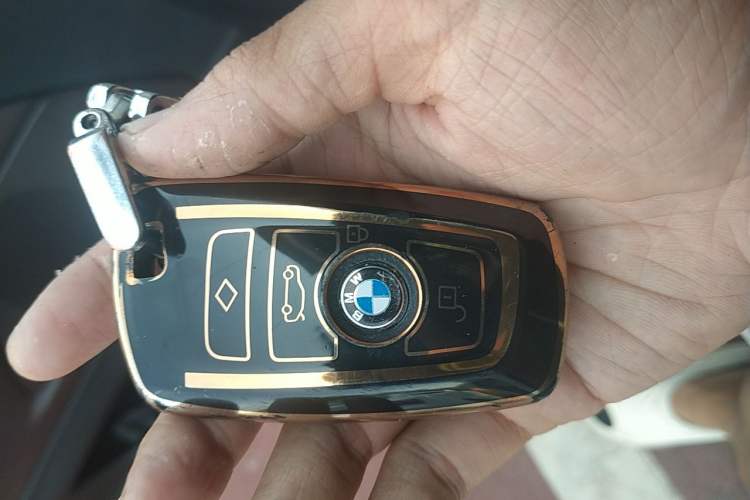 Used BMW 5 Series 2014 525Li Luxury Design Package Vehicle Key