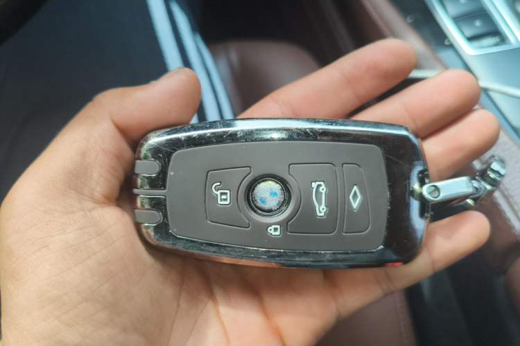 Used BMW 5 Series 2014 525Li Leading Model Vehicle Key