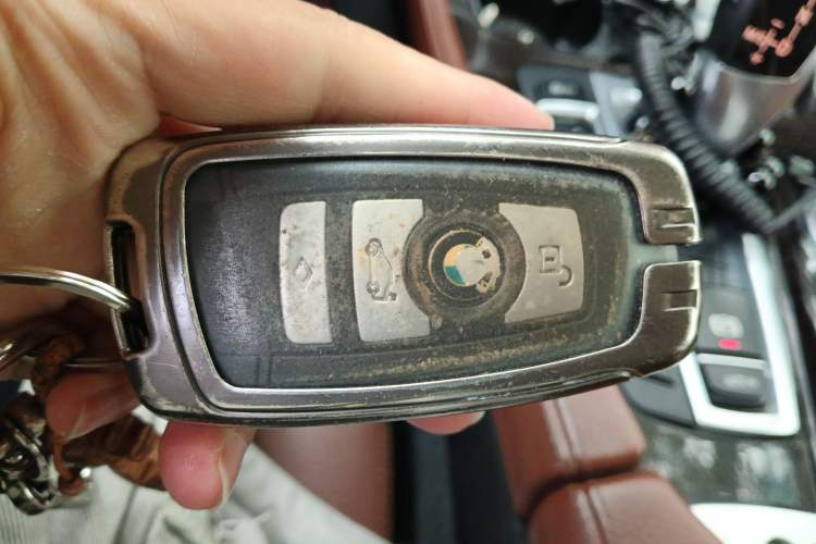 Used BMW 5 Series 2014 525Li Leading Model Vehicle Key