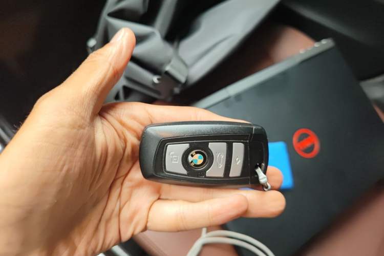 Used BMW 5 Series 2014 525Li Leading Model Vehicle Key