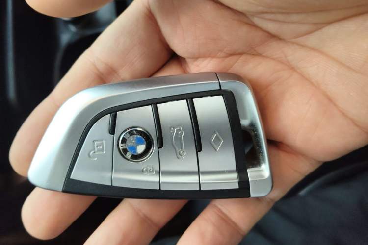 Used BMW 5 Series 2014 520Li Elegant Model Vehicle Key