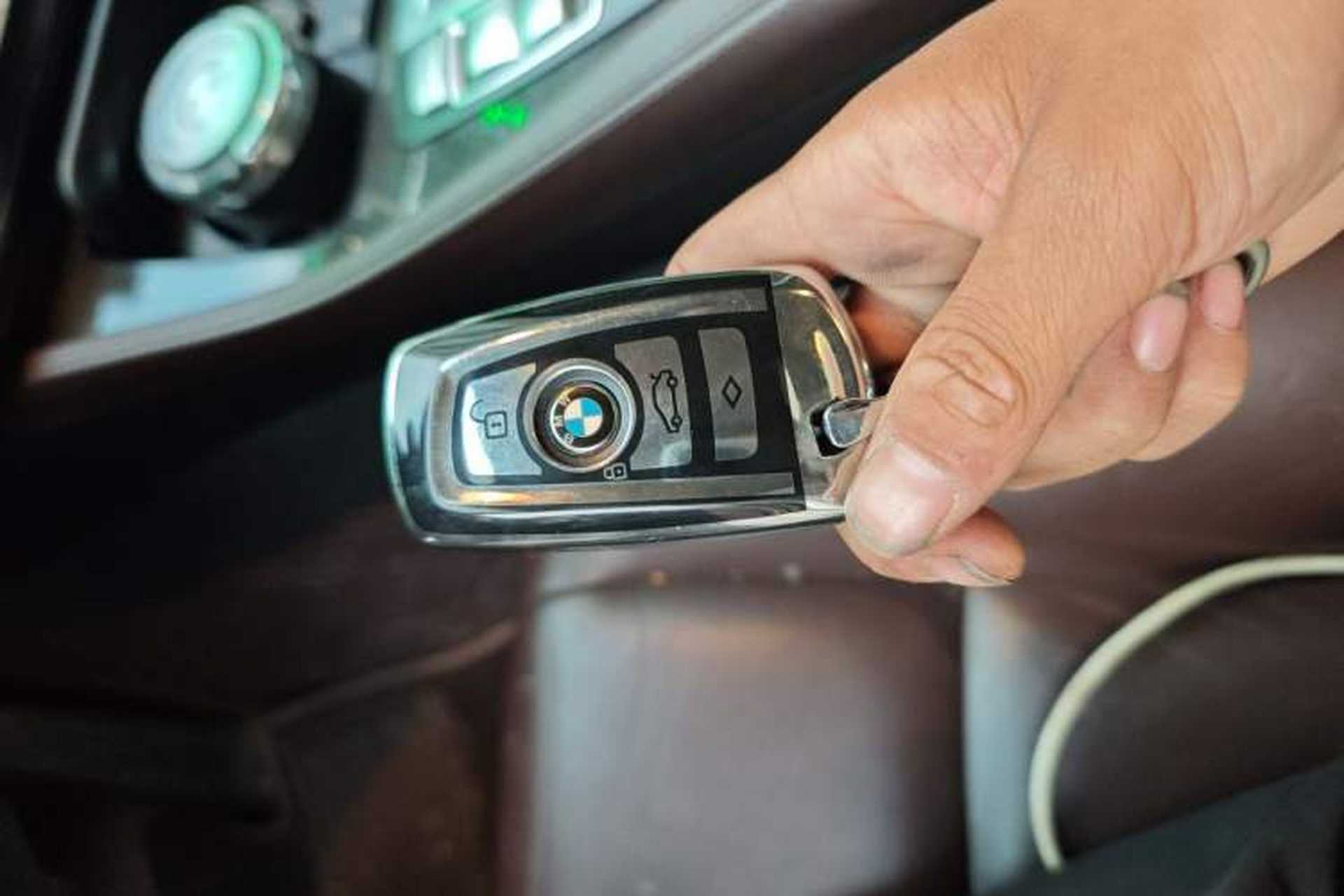 Used BMW 5 Series 2014 525Li Luxury Design Package Vehicle Key