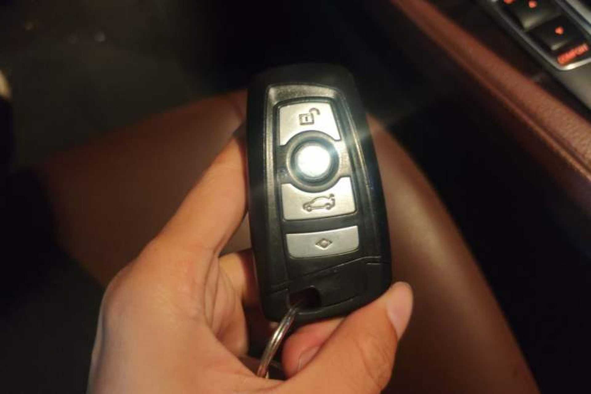 Used BMW 5 Series 2014 525Li Leading Model Vehicle Key