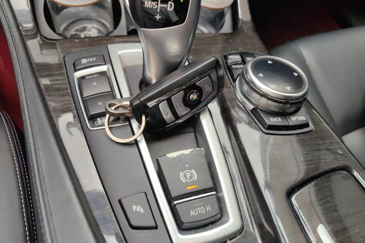 Used BMW 5 Series 2014 525Li Luxury Design Package Vehicle Key