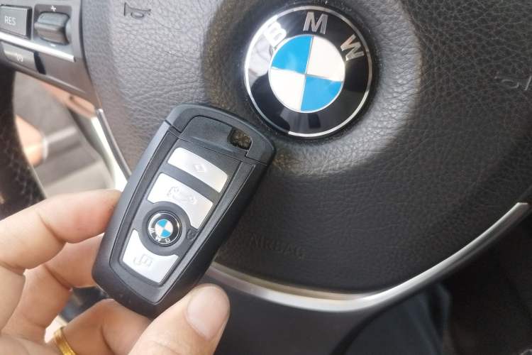 Used BMW 5 Series 2014 528Li Leading Model Vehicle Key