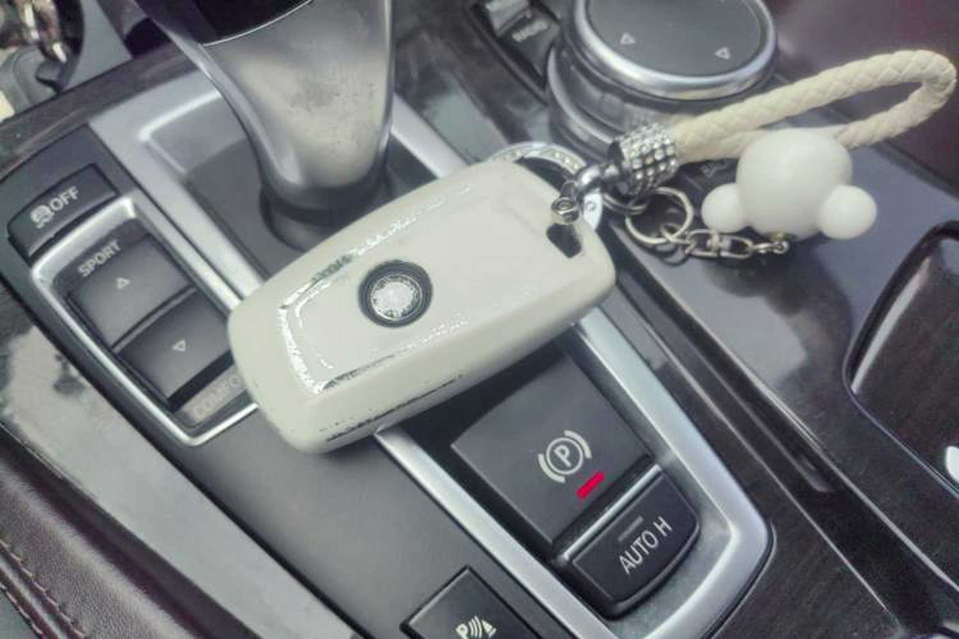 Used BMW 5 Series 2014 525Li Luxury Design Package Vehicle Key