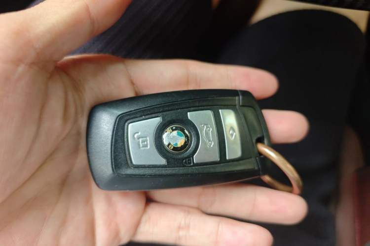 Used BMW 5 Series 2014 528Li Leading Model Vehicle Key