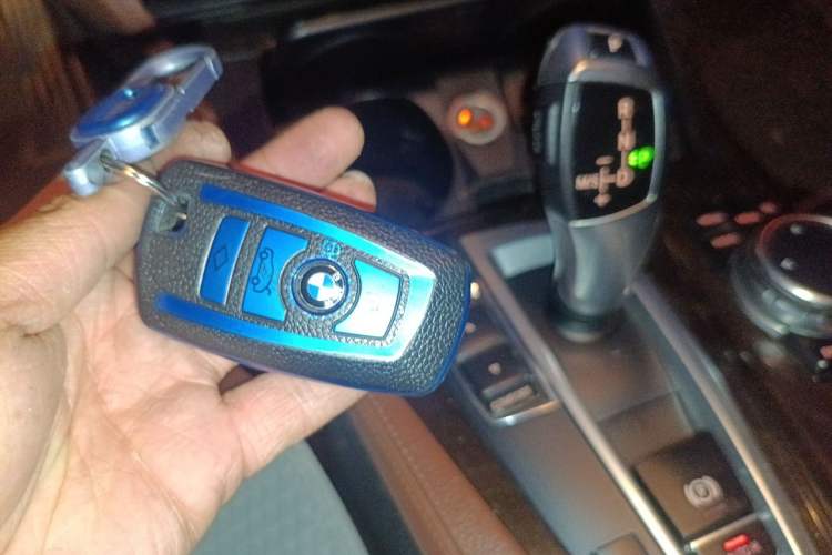 Used BMW 5 Series 2014 528Li Leading Model Vehicle Key