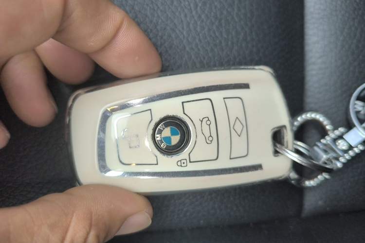 Used BMW 5 Series 2014 525Li Leading Model Vehicle Key