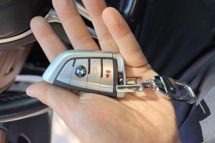 Used BMW 5 Series 2014 525Li Leading Model Vehicle Key
