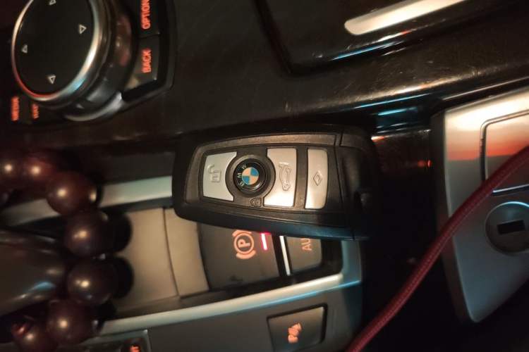 Used BMW 5 Series 2014 528Li Leading Model Vehicle Key