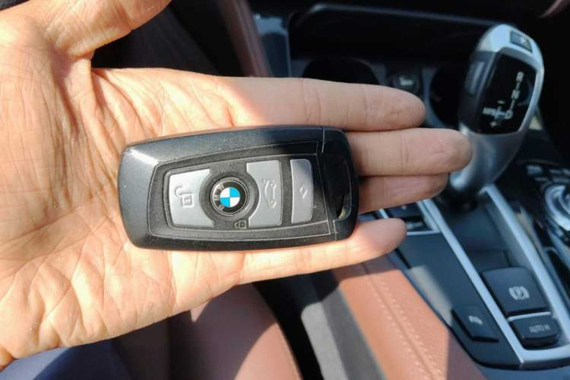 Used BMW 5 Series 2014 520i Elegant Edition Vehicle Key