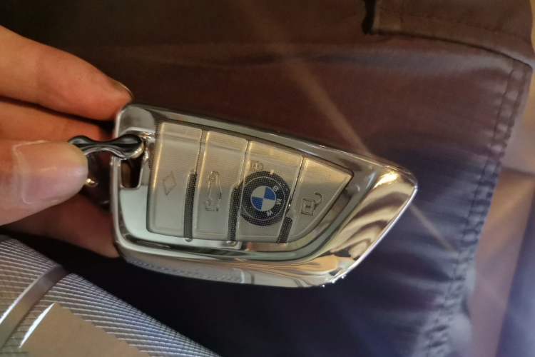 Used BMW 5 Series 2014 525Li Luxury Design Package Vehicle Key