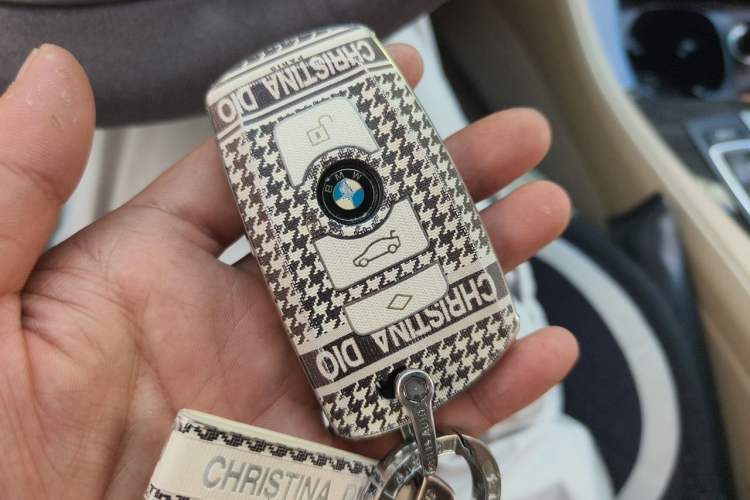 Used BMW 5 Series 2014 525Li Luxury Design Package Vehicle Key