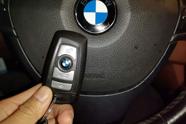 Used BMW 5 Series 2014 525Li Leading Model Vehicle Key