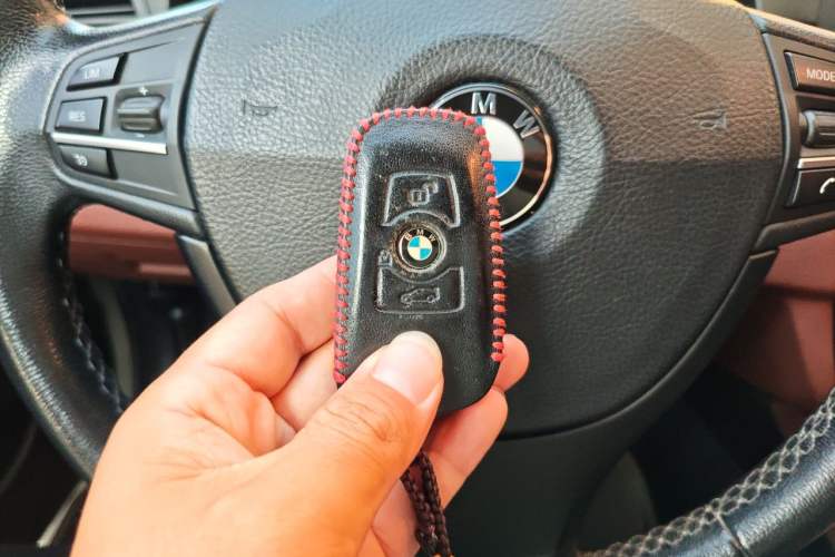 Used BMW 5 Series 2014 520Li Elegant Model Vehicle Key
