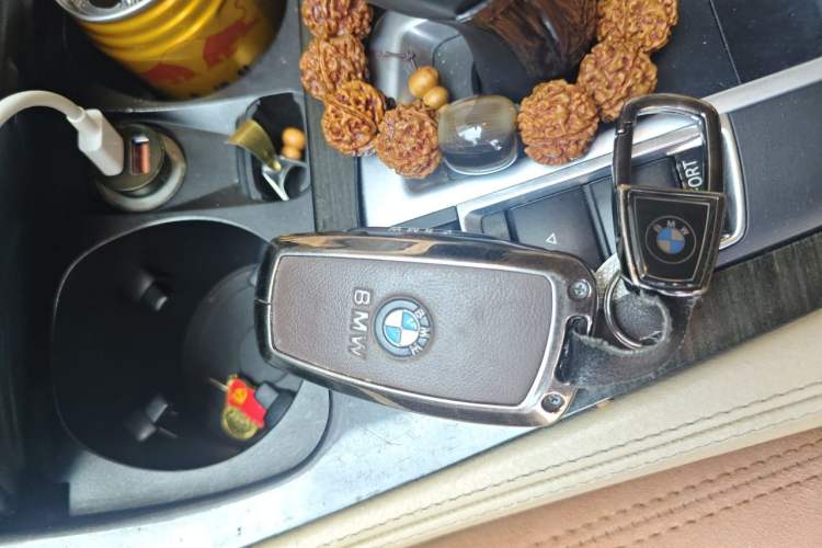 Used BMW 5 Series 2014 525Li Leading Model Vehicle Key