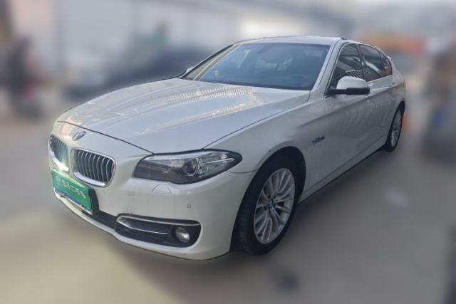 Ojetý BMW 5 Series 2014 525Li Luxury Design Package
