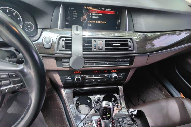 Used BMW 5 Series 2014 525Li Luxury Design Package Audio And AC Panel