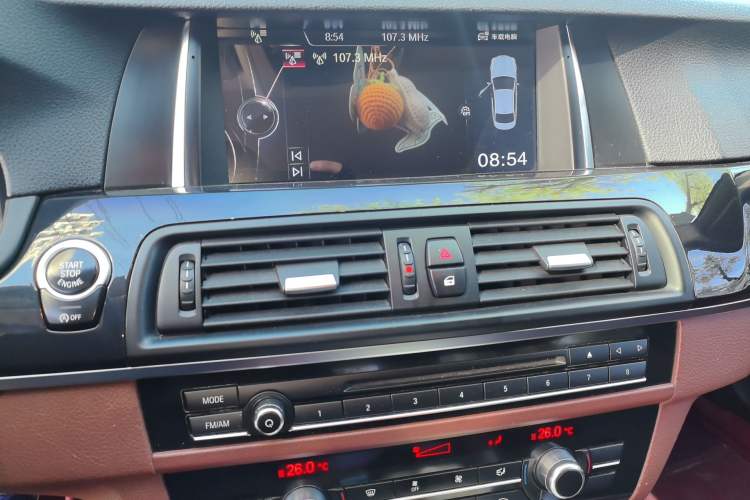 Used BMW 5 Series 2014 520Li Elegant Model Audio And AC Panel