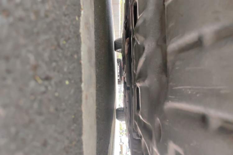 Used BMW 5 Series 2014 525Li Luxury Design Package Chassis Front
