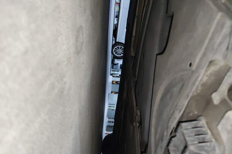 Used BMW 5 Series 2014 520Li Elegant Model Chassis Rear Right