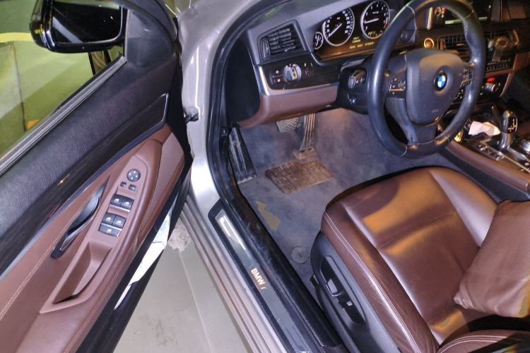 Used BMW 5 Series 2014 525Li Luxury Design Package Driver Seat