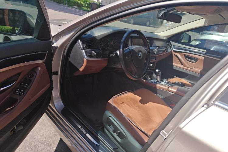 Used BMW 5 Series 2014 520Li Elegant Model Driver Seat