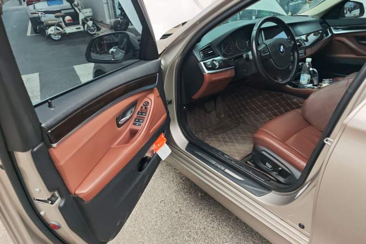 Used BMW 5 Series 2014 525Li Leading Model Driver Seat