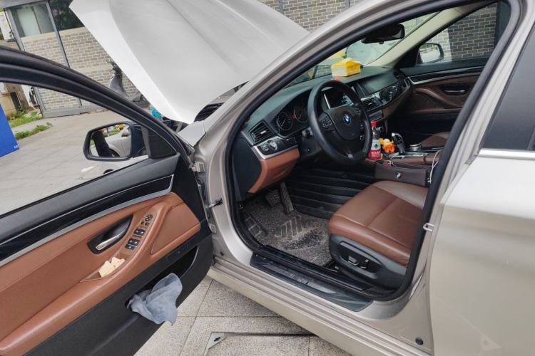 Used BMW 5 Series 2014 520Li Elegant Model Driver Seat