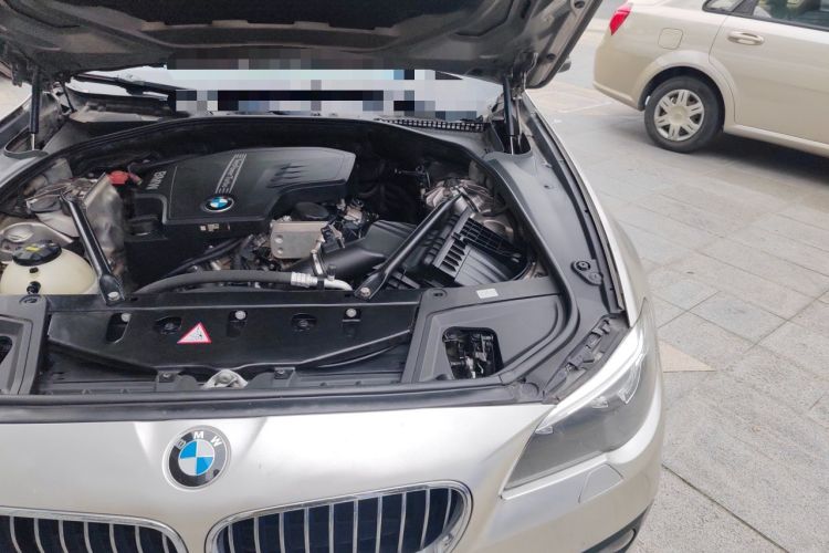 Used BMW 5 Series 2014 520Li Elegant Model Engine Bay Left