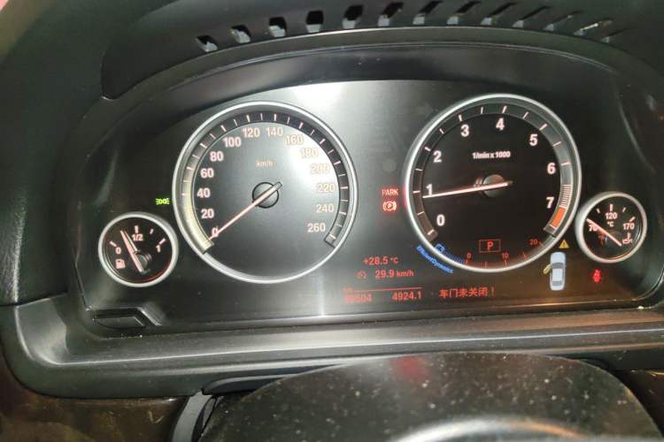 Used BMW 5 Series 2014 525Li Leading Model Instrument Cluster