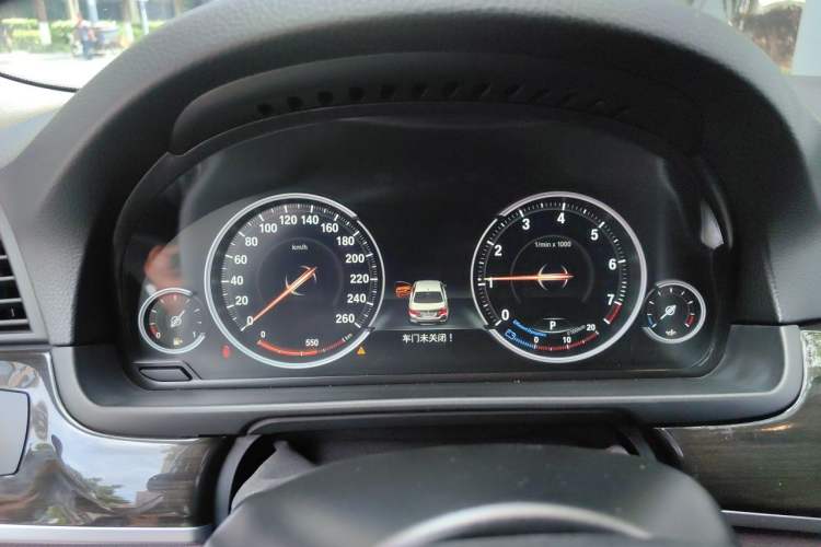 Used BMW 5 Series 2014 525Li Luxury Design Package Instrument Cluster