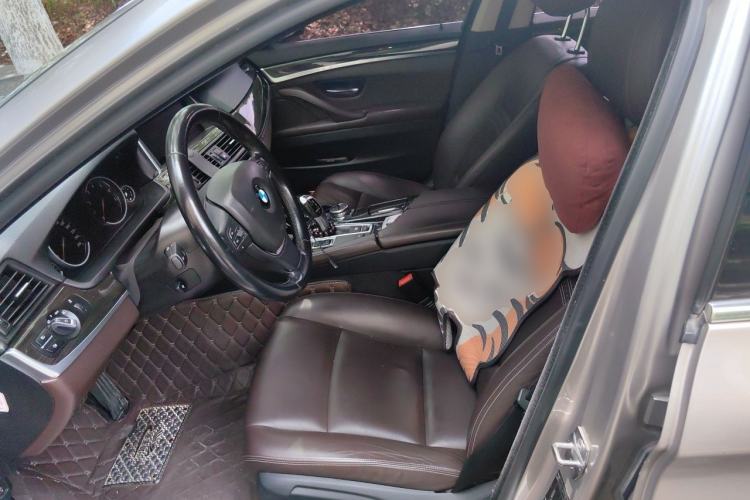 Used BMW 5 Series 2014 525Li Luxury Design Package Left Front Seat