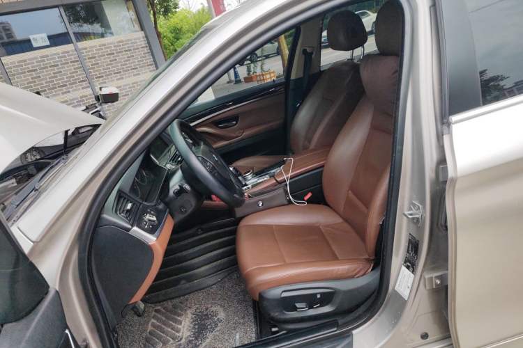 Used BMW 5 Series 2014 520Li Elegant Model Left Front Seat