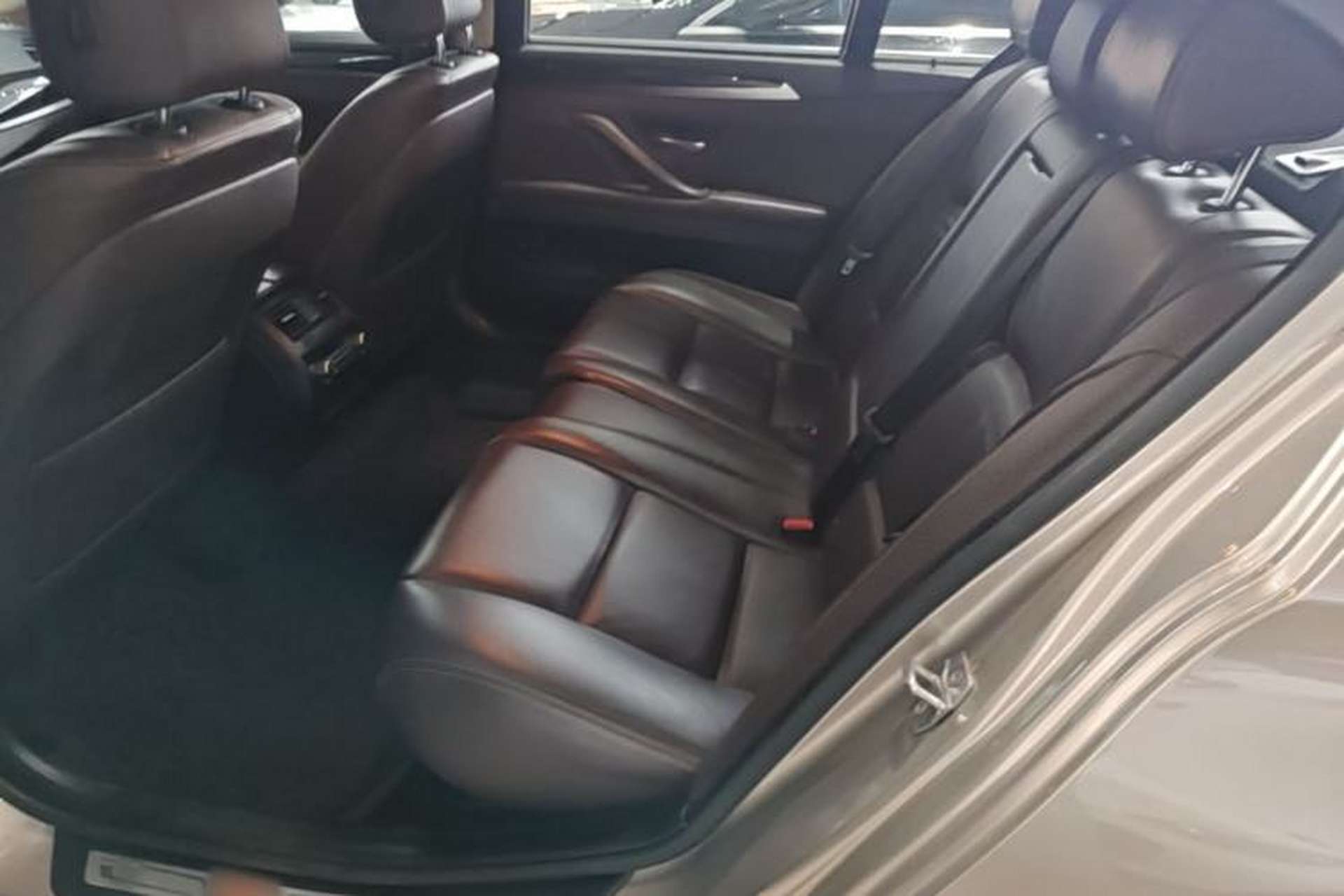 Used BMW 5 Series 2014 528Li Luxury Design Package Left Rear Seat