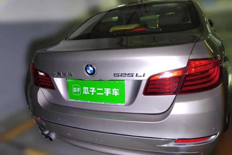 Used BMW 5 Series 2014 525Li Luxury Design Package Rear
