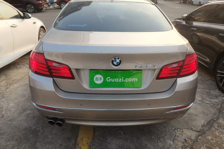 Used BMW 5 Series 2014 525Li Luxury Design Package Rear