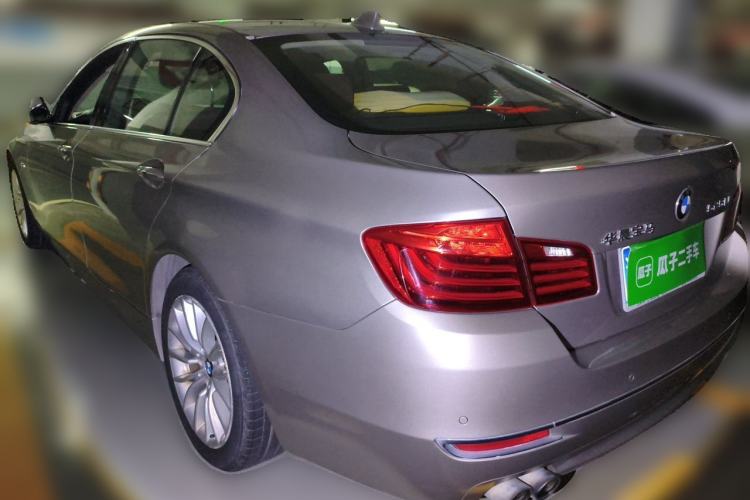 Used BMW 5 Series 2014 525Li Luxury Design Package Rear Left 45 Deg