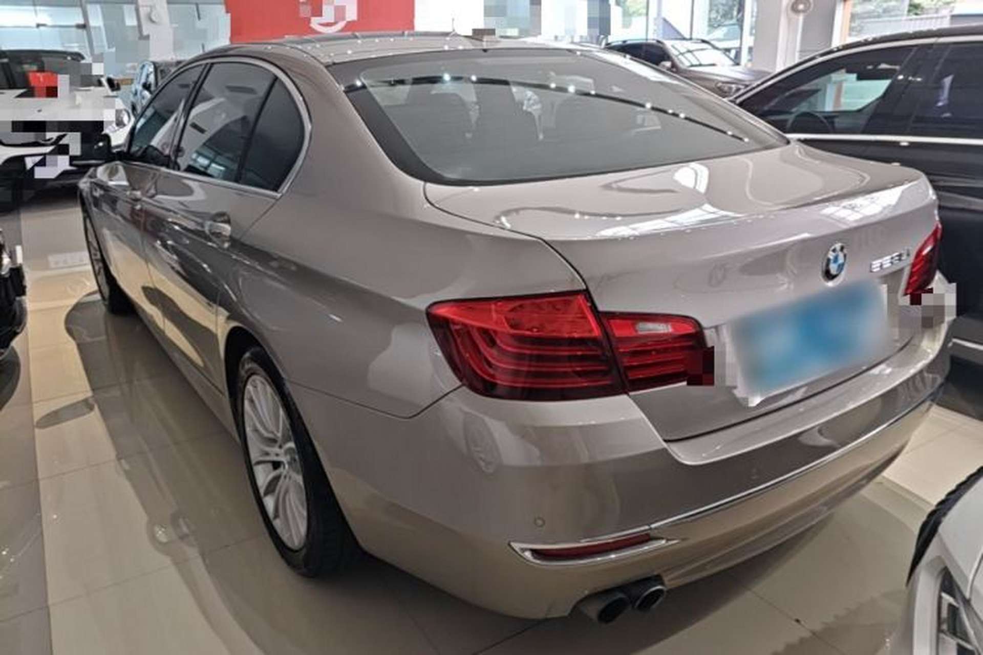 Used BMW 5 Series 2014 528Li Luxury Design Package Rear Left 45 Deg