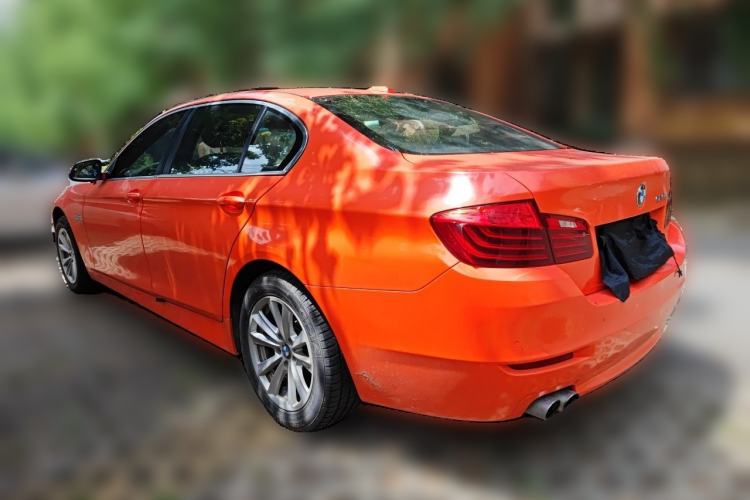 Used BMW 5 Series 2014 520Li Elegant Model Rear Left 45 Deg