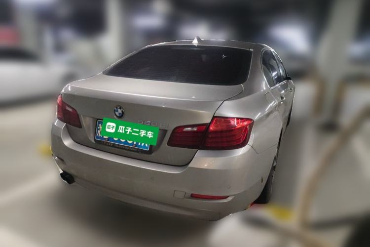 Used BMW 5 Series 2014 520Li Elegant Model Rear Right 45 Deg