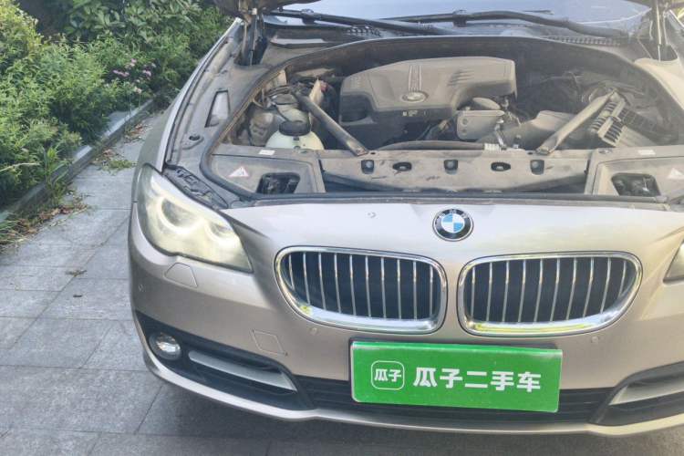 Used BMW 5 Series 2014 525Li Leading Model Right Front Headlight