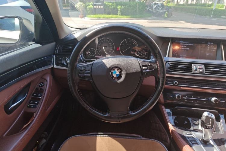 Used BMW 5 Series 2014 520Li Elegant Model Steering Wheel