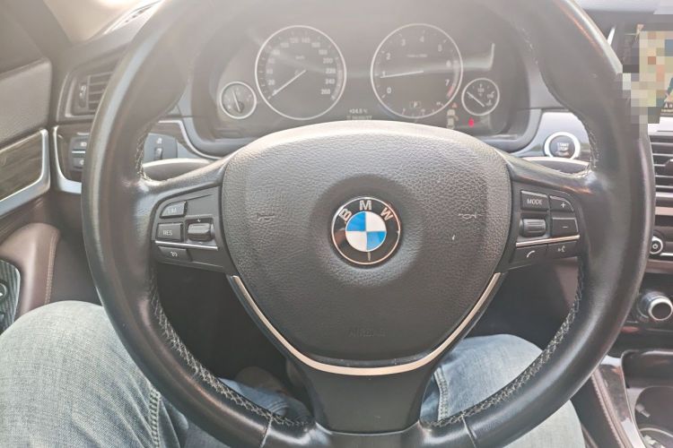 Used BMW 5 Series 2014 525Li Luxury Design Package Steering Wheel
